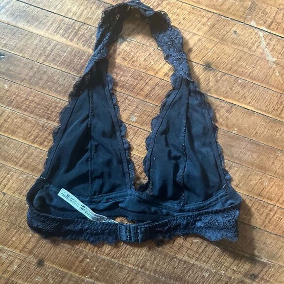 Intimately Free People black lace halter S Galloon bralette - Picture 3 of 4